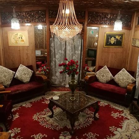 Srīnagar House Boat Hardy Palace מראה חיצוני תמונה